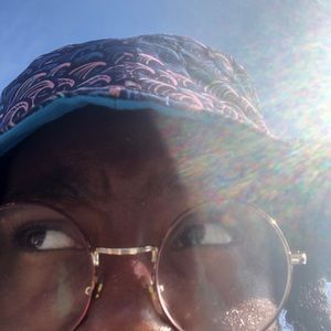 Meet your Posher, Alison